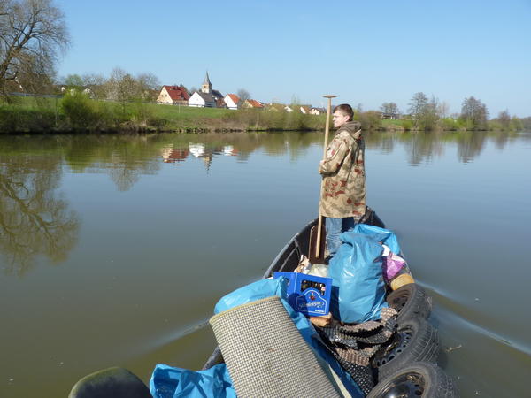 Uferreinigungsaktion der Bischberger Fischerzunft im Frühjahr 2010