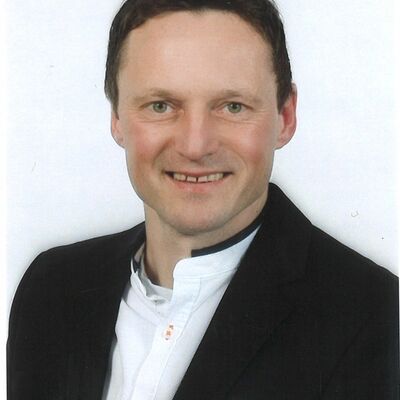 Herr Volker Will- 1. Brgermeister Gemeinde Stadelhofen