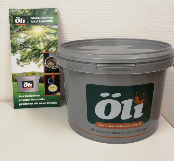 Bild vergr&ouml;&szlig;ern: Speiseöl - Sammlung