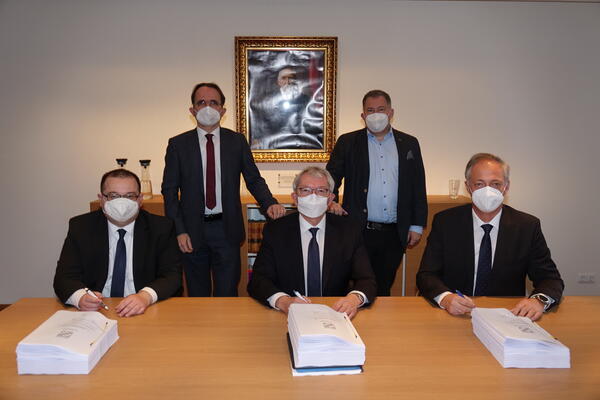Bild vergr&ouml;&szlig;ern: Notartermin_Cleantech