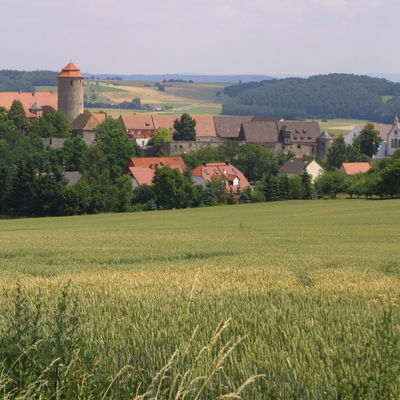 Burg und Kirche in Lisberg