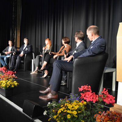 Bild vergr&ouml;&szlig;ern: Wirtschaftsgipfel 2022