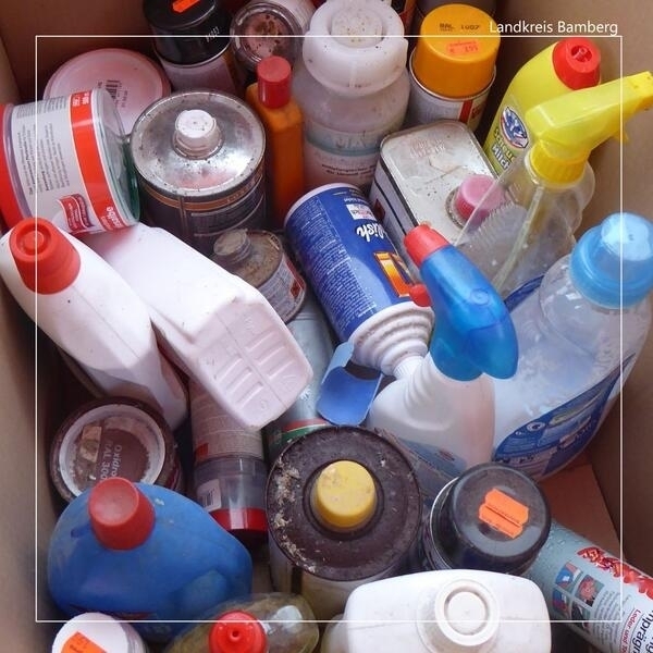 Bild vergr&ouml;&szlig;ern: Problemüll-Sammlung