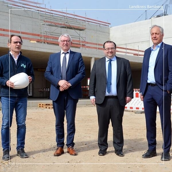 Bild vergr&ouml;&szlig;ern: Richtfest Innovationszentrum CTIP