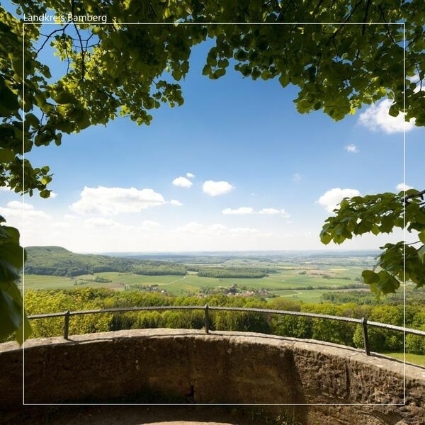 Bild vergr&ouml;&szlig;ern: Blick von der Giechburg