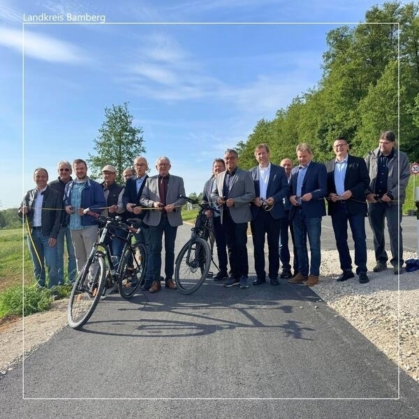 Bild vergr&ouml;&szlig;ern: Geh- & Radweg Seußling-Trailsdorf offiziell freigegeben