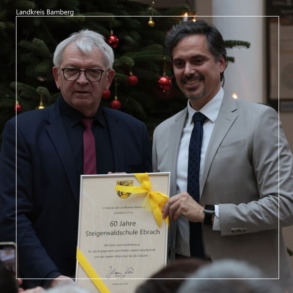 Bild vergr&ouml;&szlig;ern: 60 Jahre Steigerwaldschule Ebrach