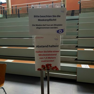 Bild vergr&ouml;&szlig;ern: konstituierende Sitzung