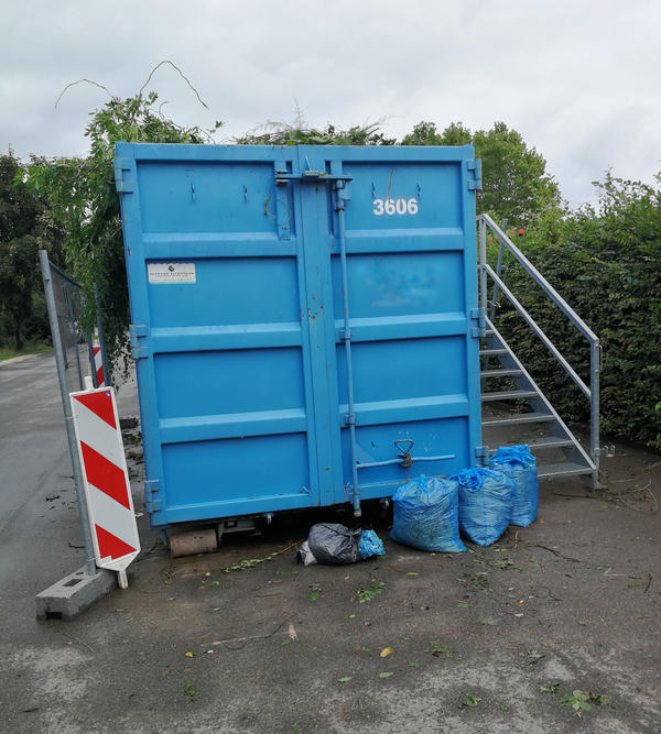 Bild vergr&ouml;&szlig;ern: Grüngutcontainer in Memmelsdorf