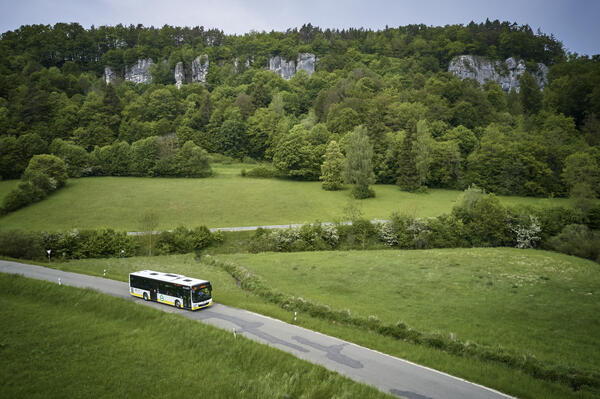 Die Freizeitbuslinien sind ein attraktives ÖPNV-Angebot, um auf entspannte Weise die herrliche Natur im Bamberger Land ohne eigenen Pkw zu entdecken.