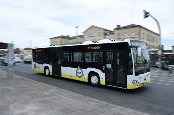Regionalbus im neuen Design
