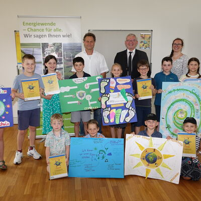 Bild vergr&ouml;&szlig;ern: Kindermeilen - Kleine Klimaschützer erhalten Urkunden