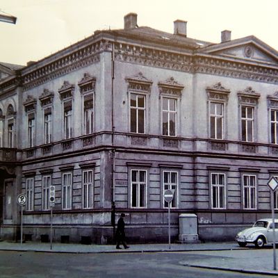 Mitte der 1960er Jahre wich das Gebäude in der Promenadestraße 2 a.