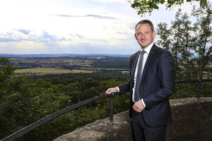 Bild vergr&ouml;&szlig;ern: Landrat Johannes Maciejonczyk
