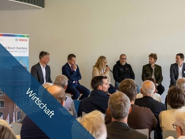Bild vergr&ouml;&szlig;ern: Politik und Wirtschaft im Dialog bei Bosch