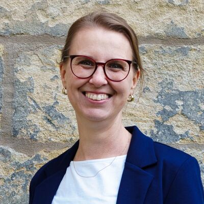 Bild vergr&ouml;&szlig;ern: Frau Dr. Auer-Neuberg Stephanie - 1. Bürgermeisterin Markt Buttenheim